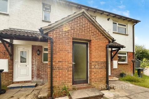 Stravinsky Road, Basingstoke, Hampshire 1 bed apartment for sale