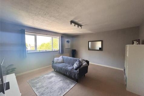 Station Road, Ainsdale, Southport... 2 bed parking for sale