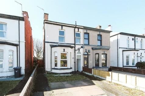 Kensington Road, Southport... 3 bed semi
