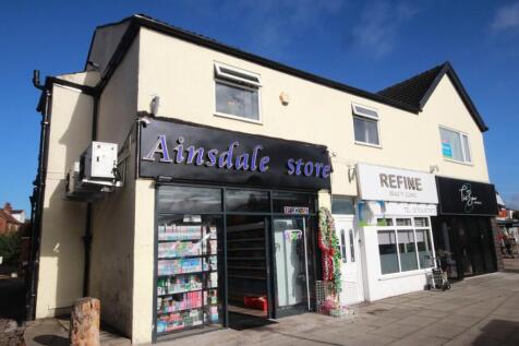 Station Road, Ainsdale, Southport... 2 bed apartment for sale