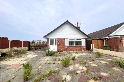 Fylde Road, Southport, Merseyside, PR9 2 bed bungalow for sale
