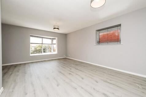 Cambridge Road, Southport... 2 bed apartment for sale