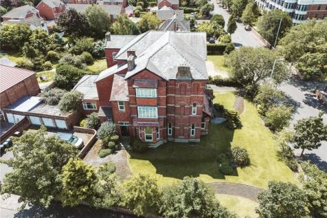 Waterloo Road, Southport, Merseyside... 2 bed apartment for sale