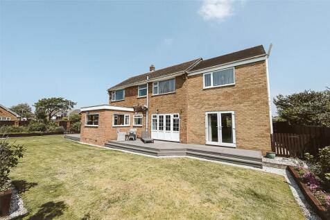 Longcliffe Drive, Ainsdale... 5 bed detached house for sale