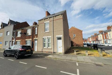 Sheriff Street, Hartlepool 3 bed end of terrace house for sale