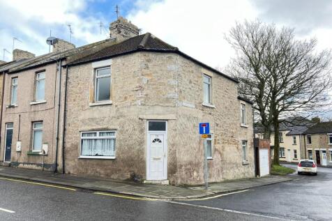 Main Street, Shildon 3 bed end of terrace house for sale