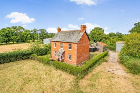 Westwood, Broadclyst, Exeter 4 bed detached house for sale