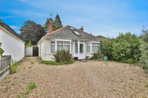 3 bedroom bungalow for sale