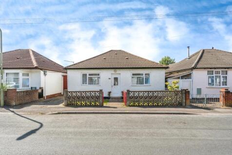 2 bedroom bungalow for sale