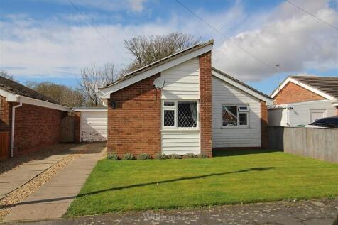 Wilton Avenue, Chapel St. Leonards... 3 bed detached bungalow for sale