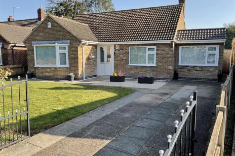 3 bedroom detached bungalow for sale