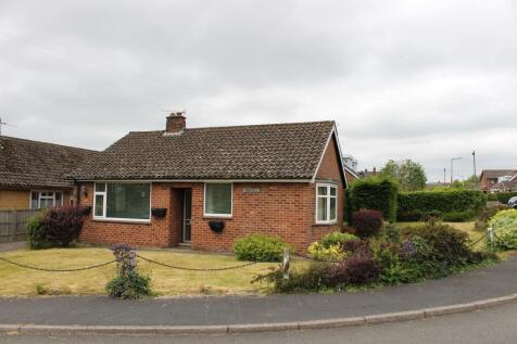 2 bedroom detached bungalow for sale