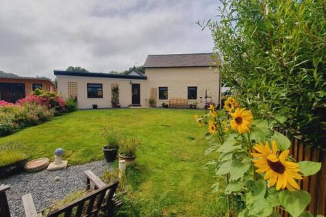 2 bedroom detached house for sale