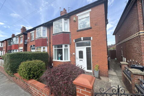 Sherbourne Road, Cheadle Heath 3 bed semi