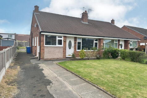 3 bedroom semi-detached bungalow for sale