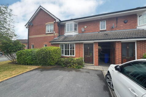 Finchwood Road, Manchester, M22 4UW 2 bed terraced house for sale