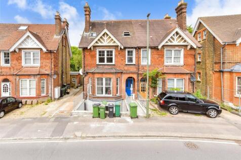 Ladbroke Road, Redhill, Surrey 7 bed semi