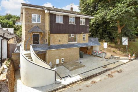 Mill Street, Redhill, Surrey 5 bed detached house for sale