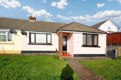 2 bedroom semi-detached bungalow for sale
