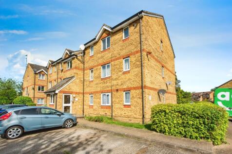 Studio flat for sale