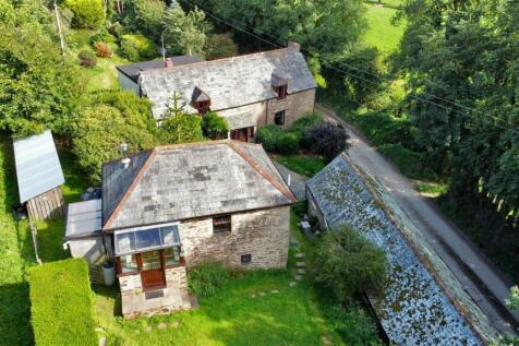Washaway, Bodmin PL30 3 bed detached house for sale