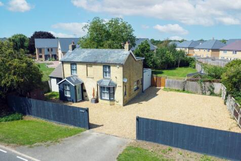 Bluntisham Road, Needingworth... 4 bed detached house for sale