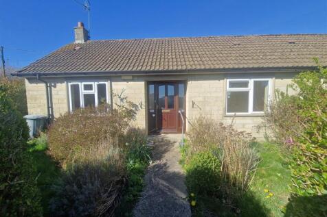 2 bedroom semi-detached bungalow for sale