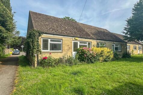 1 bedroom semi-detached bungalow for sale