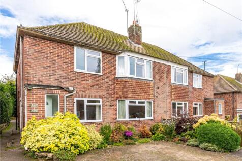 2 bedroom maisonette for sale