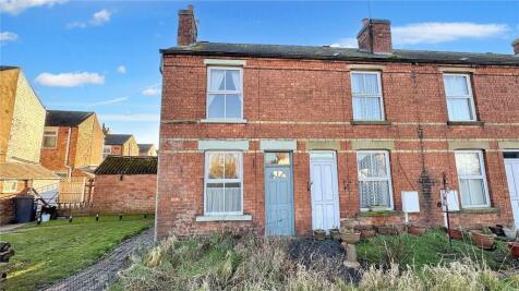 2 bedroom end of terrace house for sale
