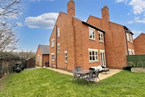 Pasture Close, Sutton Bonington... 4 bed semi