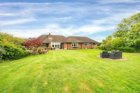 Hickling Lane, Long Clawson, Melton... 5 bed bungalow for sale