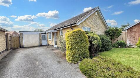 2 bedroom bungalow for sale