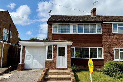 Pear Tree Crescent, Shirley, Solihull 3 bed semi