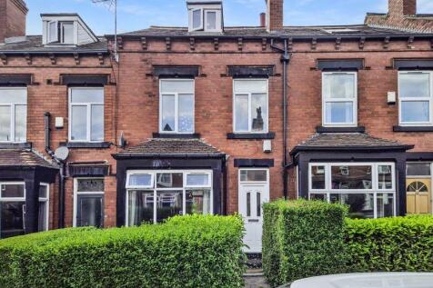 Headingley Avenue, Leeds 6 bed terraced house for sale