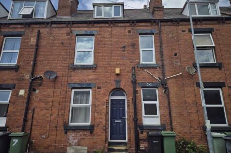 Beulah Mount, Leeds 2 bed terraced house for sale