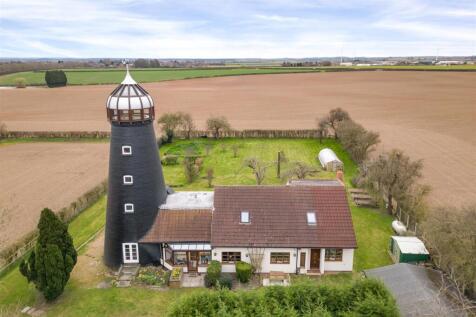 Priestgate, East Markham, Newark 5 bed detached house for sale