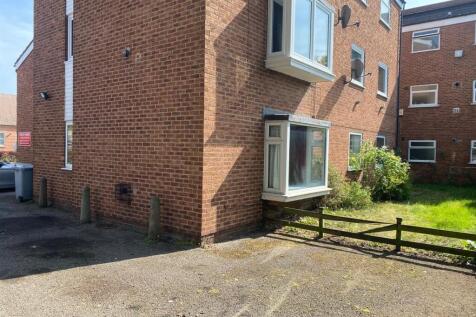 St. Georges Court, Newark On Trent 2 bed flat for sale
