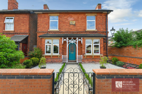Grantham Road, Radcliffe on Trent... 3 bed detached house for sale