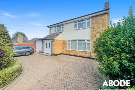 5 bedroom detached house for sale