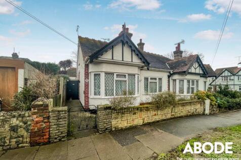 3 bedroom bungalow for sale