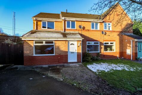 5 bedroom semi-detached house for sale