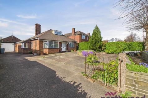 3 bedroom detached bungalow for sale