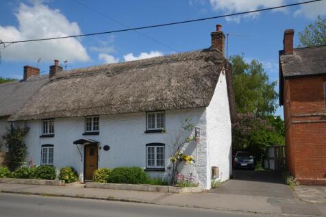 Blandford Road, Shillingstone 3 bed cottage for sale