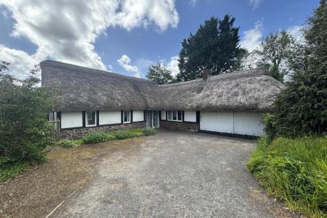 CHULMLEIGH 3 bed detached bungalow for sale