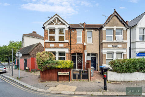 2 bedroom ground floor maisonette for sale