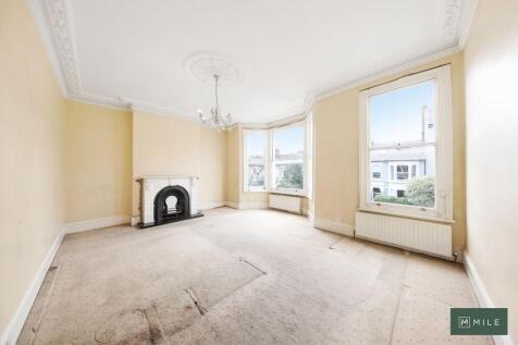 5 bedroom terraced house for sale