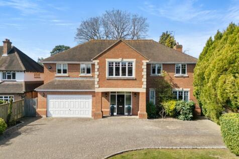 Oak Road, Cobham, KT11 5 bed detached house for sale