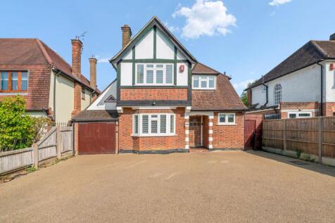 Manor Road North, Esher, KT10 4 bed detached house for sale