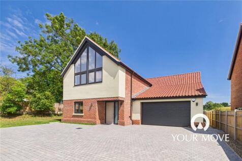Yarmouth Road, Great Yarmouth NR29 5 bed detached house for sale
